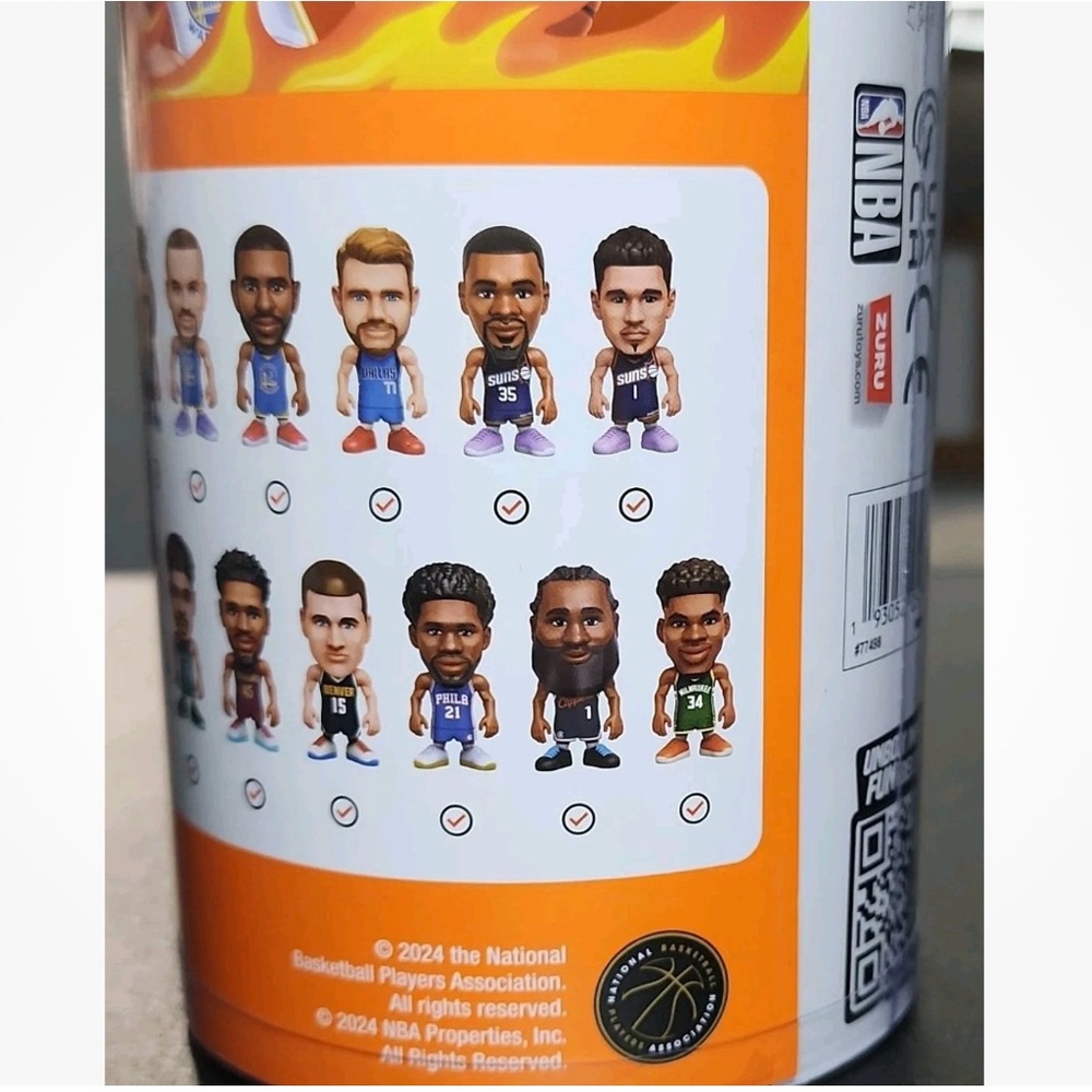 5 Surprise NBA Ballers Series 1(2
Pack) Toy Mystery Capsule
Figure - Picture 3 of 3